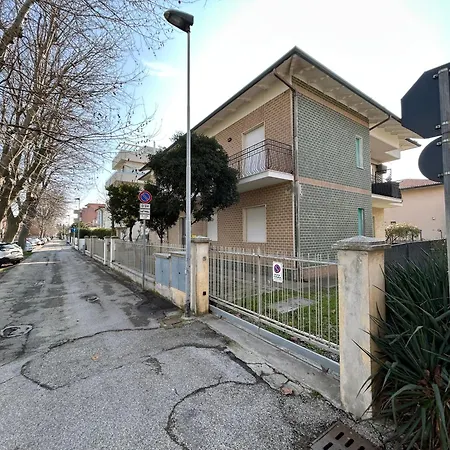 Casa Titty By World Lägenhet Rimini